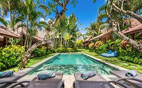 Orora Bungalows Batu Bolong Canggu